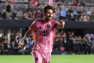 Lionel Messi karyerasında 400-cü rəsmi ötürməsini etdi