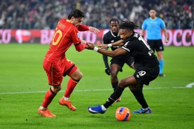 A Seriyası: "Yuventus" - "Leççe" 1:1; "Komo" - "Udineze" 1:0