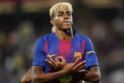 Lamin Yamal Mbappenin rekordunu təkrarlamağa yaxındır