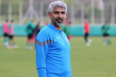 Çempion məşqçi ilə yollar ayrıldı