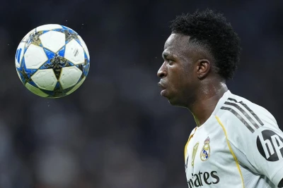 "Real Madrid" Vinisiusa müqavilə ilə bağlı ultimatum verdi