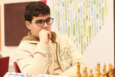 Yağız Kaan Erdoğmuş Maqnus Karlsenin rekordunu yeniləyib