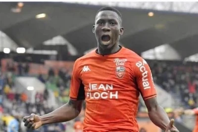 "Qarabağ" Sambo Sumano üçün rekord təklif irəli sürdü - Transfer yaxınlaşır