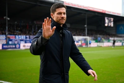 "Real" Xabi Alonsonu 3 illik müqavilə ilə transfer edib