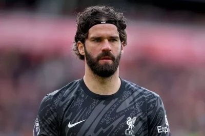 Alisson "Çelsi" ilə matçı buraxacaq