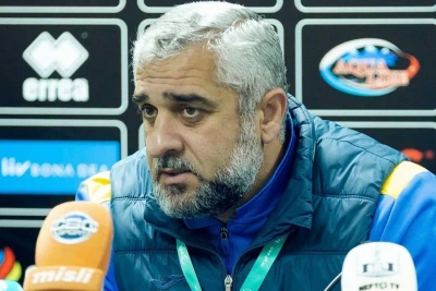 Adil Şükürov: "Turan Tovuz" daha yaradıcı futbol oynamalıdır"