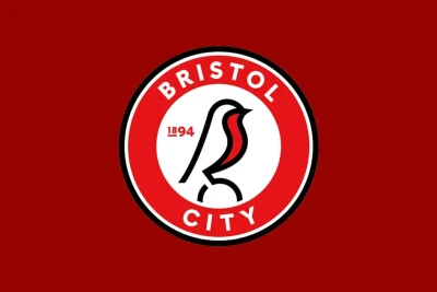 "Bristol" Semenyonun transferindən 12 milyon avro qazanıb