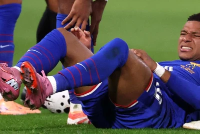 Mbappe Azərbaycanla oyunda karyerasının ən yaxşı qol seriyasını qazandı