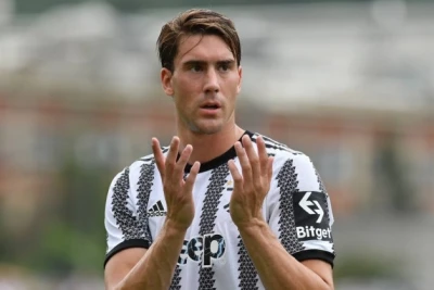 Duşan Vlahoviçin "Yuventus"dan "Nyukasl"a keçidi gözlənilir