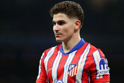 "Barselona" Julian Alvarezlə danışıqlara başlayıb