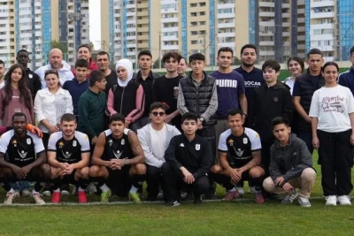 "Neftçi" futbol klubu şəhid və qazi övladlarını qəbul etdi