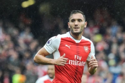"Arsenal"ın sabiq futbolçusu Lukas Peres "Kadis"lə müqavilə imzaladı - RƏSMİ