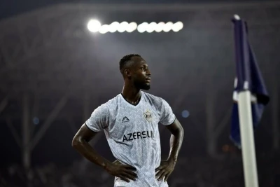 "Qarabağ"ın sabiq futbolçusu Kvabena yenidən Azərbaycana qayıtmaq istəyir