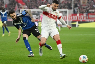 Bundesliqada "Ştutqart" "Hamburq"u darmadağın etdi, "Köln" isə "Verder"ə qalib gəldi