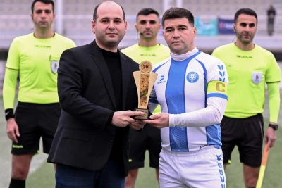 Əli Bağırov "Ayın qolu" mükafatına layiq görülüb