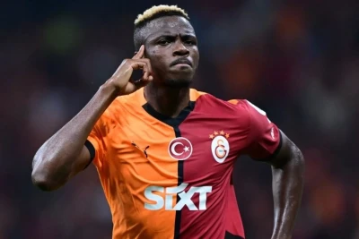 "Manchester United" Osimhen Transferi İçin Adım Attı
