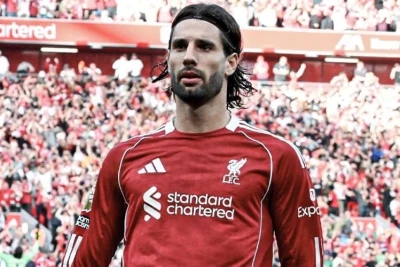 Liverpul Dominik Soboslainin müqaviləsini uzadıb