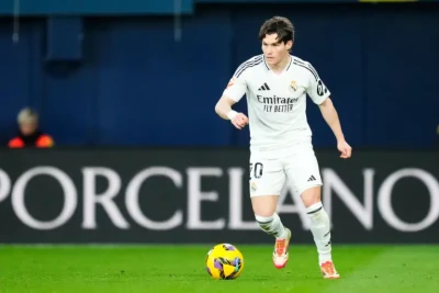 Betis "Real"ın müdafiəçisini transfer etdi