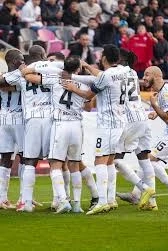 Vensan Abubakar İraq klubu ilə danışıqlar aparır