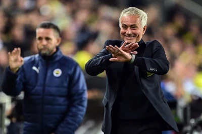 Mourinyodan atmaca: "Türklərdən daha çox final görmüşəm"