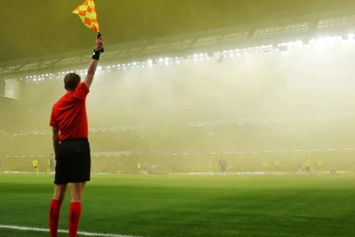 Almaniyalı hakim evlilik təklifinə görə hücuma məruz qalıb